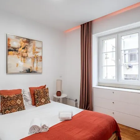 Appartement Stylish T2 In By Lisbeyond