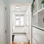 Stylish T2 In By Lisbeyond Lissabon