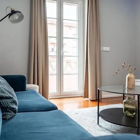 Apartamento Stylish T2 In By Lisbeyond