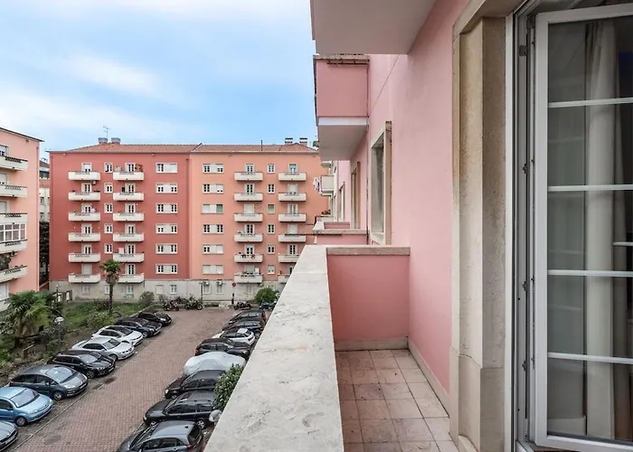 Stylish T2 In By Lisbeyond Appartement *