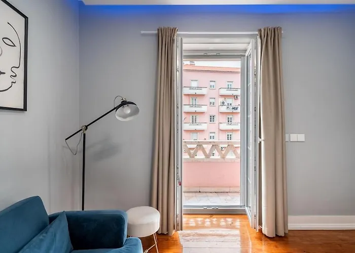 Stylish T2 In By Lisbeyond * Lissabon