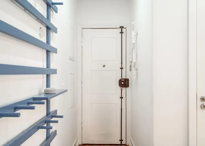 Stylish T2 In By Lisbeyond *