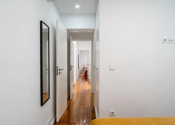 Apartamento Stylish T2 In By Lisbeyond